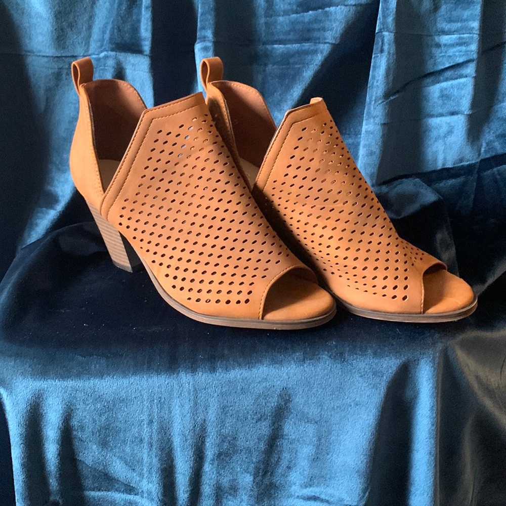 Women shoes